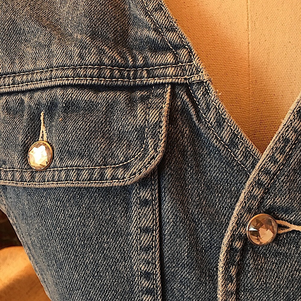 Vintage Liz wear rhinestone denim jean vest M - Picture 3 of 12